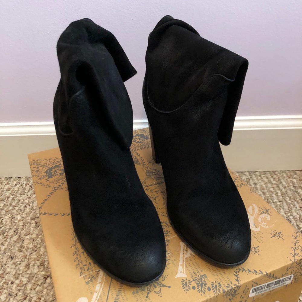 Free People Dakota Black Slouchy Suede Heel Boot - Picture 6 of 16